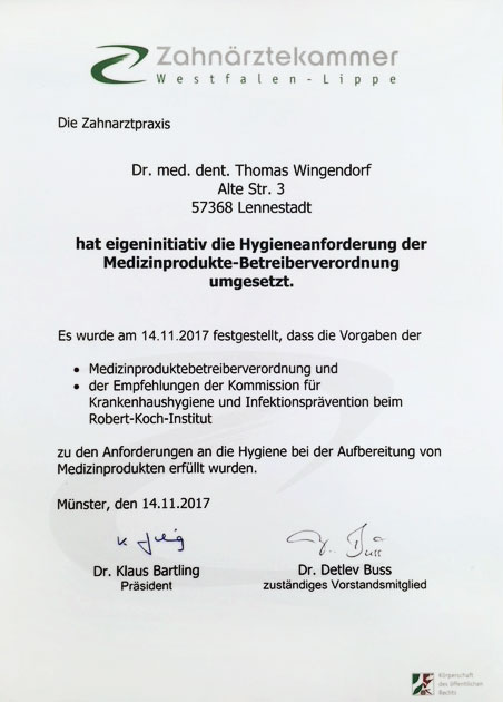 Bescheinigung der Zahnärztekammer vom November 2017 für die Zahnarztpraxis Wingendorf